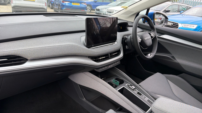 Skoda Enyaq 210kW 85 Edition 82kWh 5dr Auto Electric Estate - Image 2